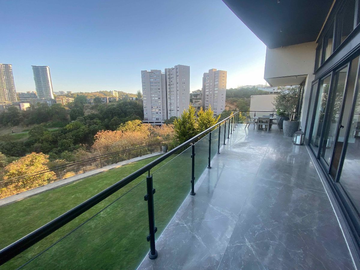 15 b, Avenida Vista Real, 001, Bosque Real, 52774 con 3 Recámaras, 3 Baños, 800 Metros Cuadrados y 4 Puestos de Estacionamiento 15 b, Avenida Vista Real, 001, Bosque Real, 52774 con 3 Recámaras, 3 Baños, 800 Metros Cuadrados y 4 Puestos de Estacionamiento